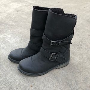 Roxy Lined Boots
